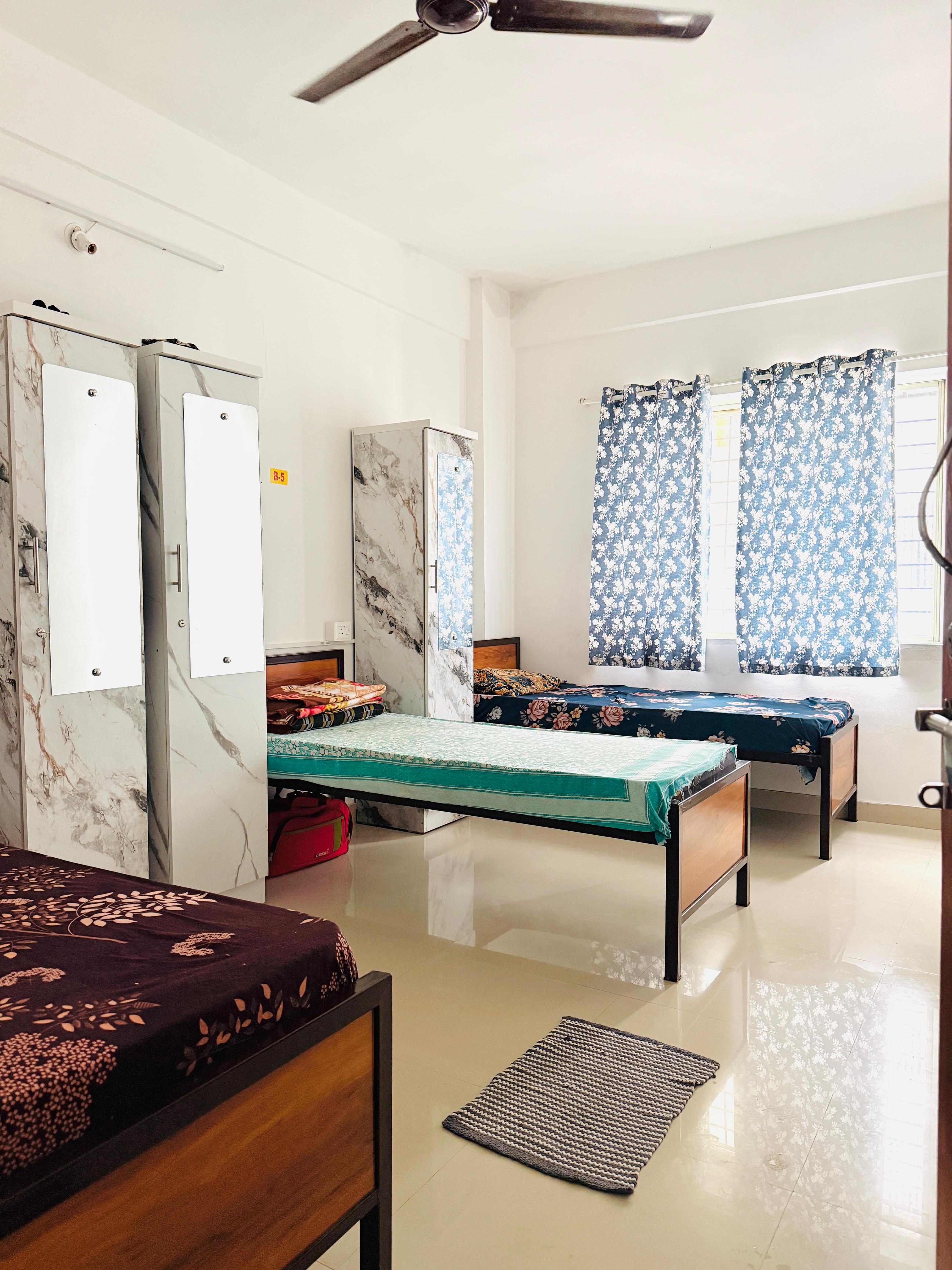 Shree Laxmi Comfort Stay